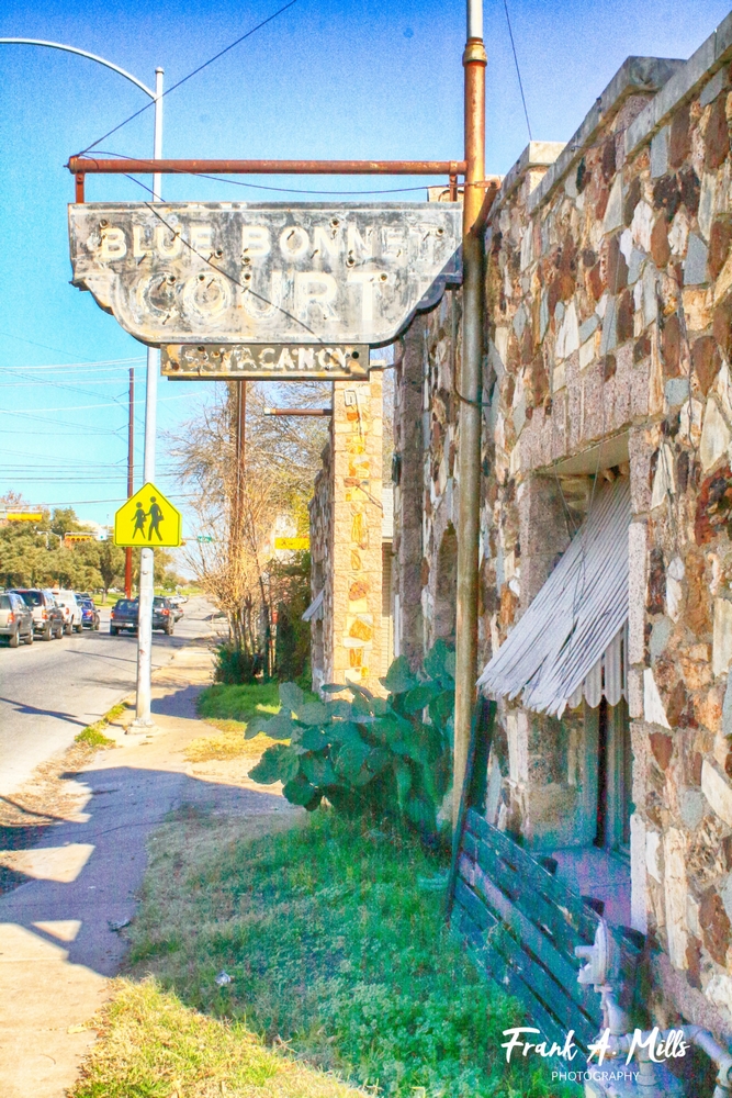 Blue bonnet Court, Austin