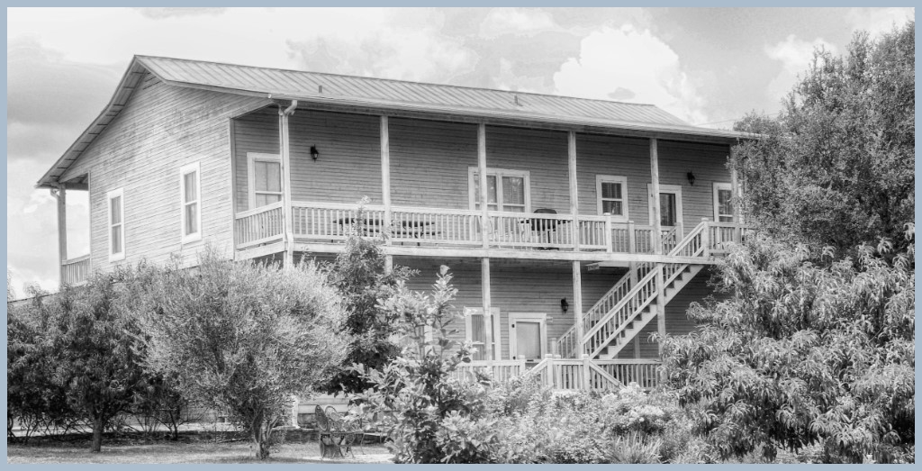 Austin & Northwestern Crew House